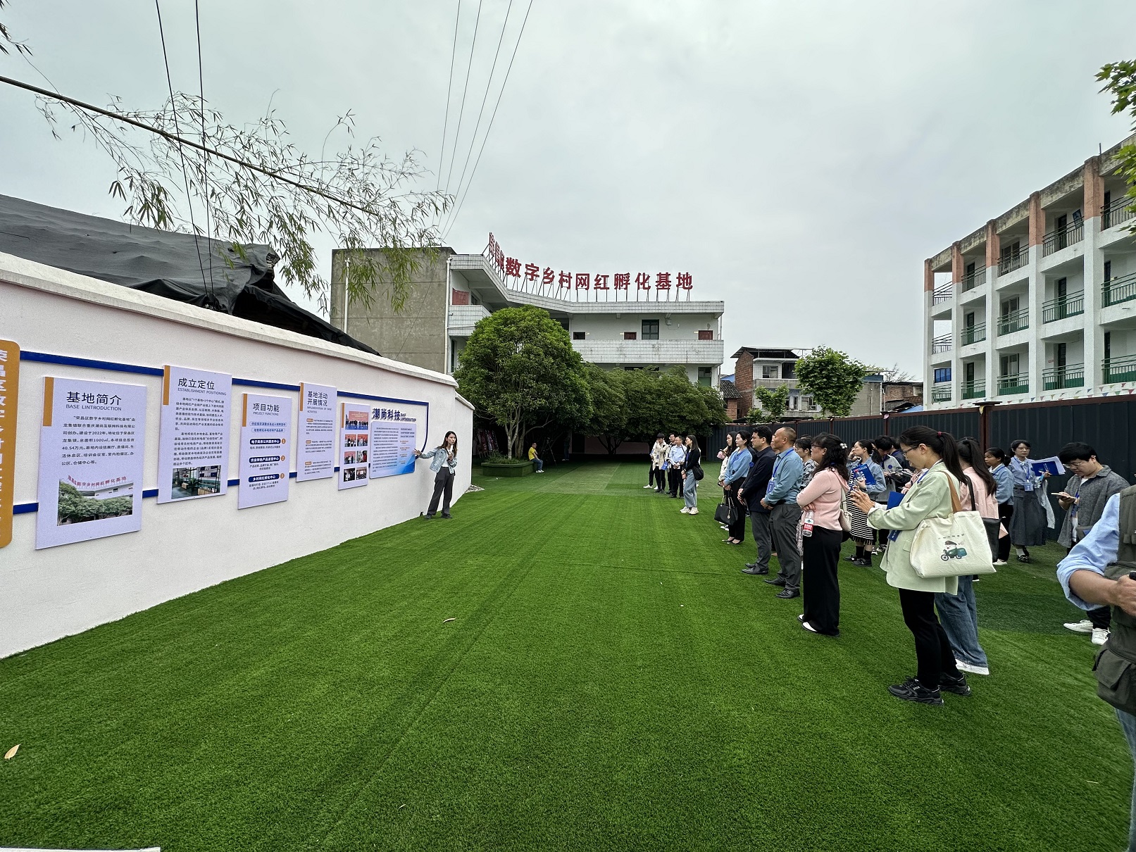 1683257463897083702.jpg 1683257463897083702.jpg